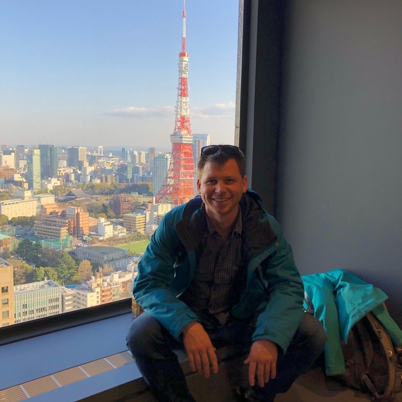 Meet Your Posher, Carlos - Picture 7 of 7